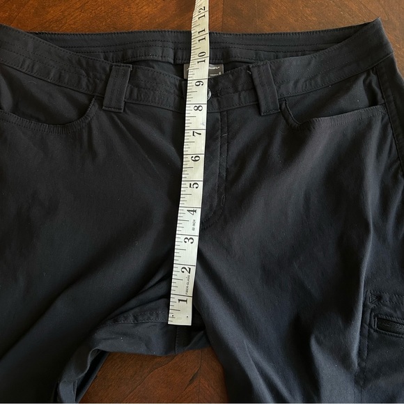 Eddie Bauer | Black Rainier’s Capri Pants - Picture 10 of 12